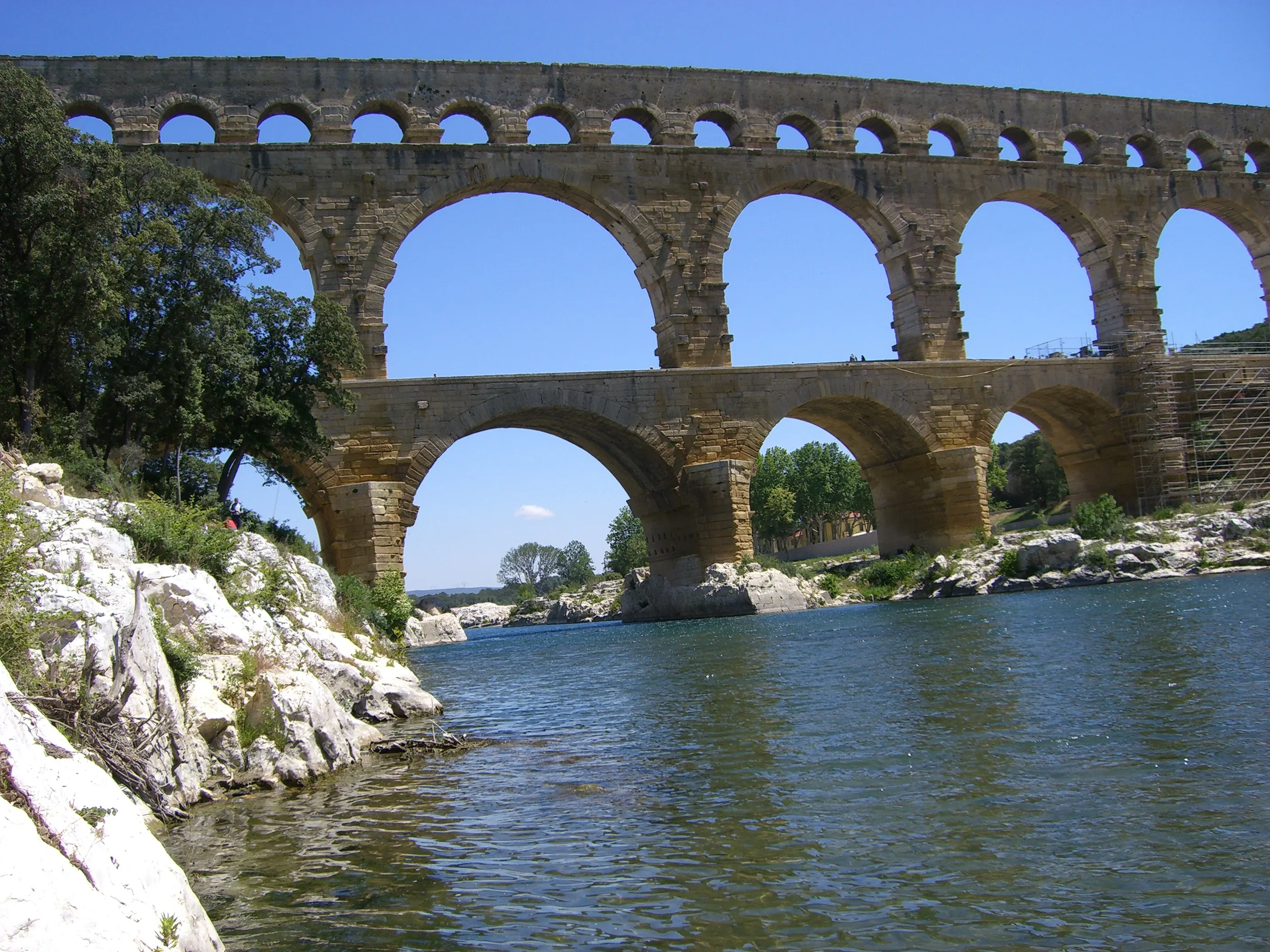 2006 Jun - Pont du Gard - Nîmes